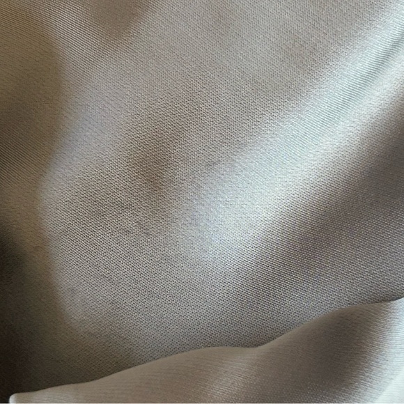 SKIMS Women’s robe NWT - Picture 6 of 7